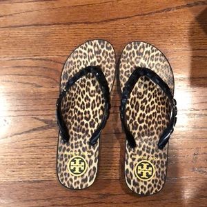Tory Burch Kiley Flip Flops - Patent Saffiano